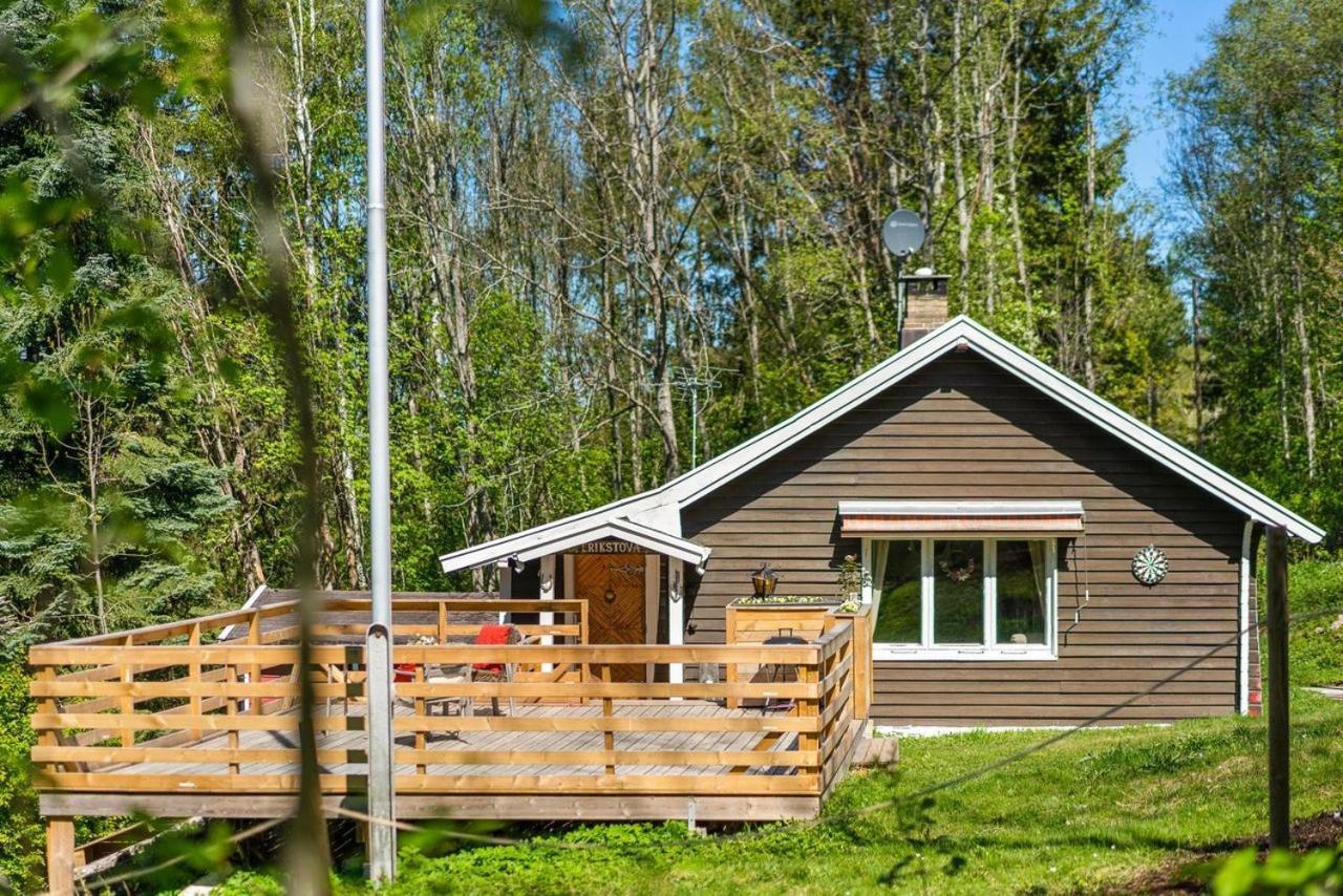 Вилла Beautiful Cabin By Mjosa. Stange Экстерьер фото